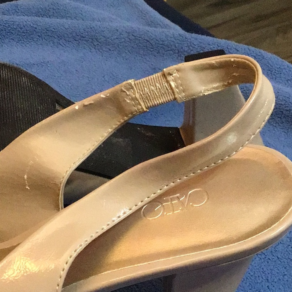 Bone Heels - Picture 4 of 4